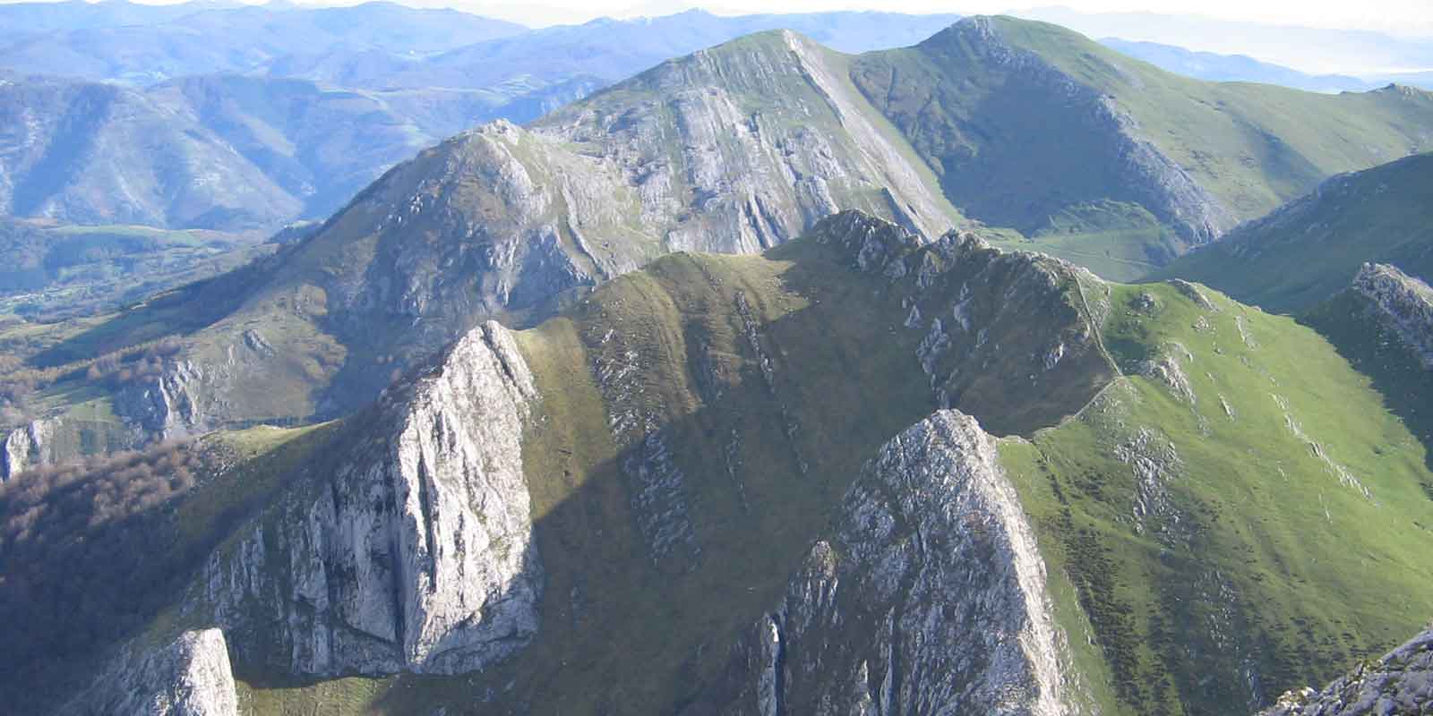 Salida práctica montañismo avanzado País Vasco 28, 29 y 30 junio 2019