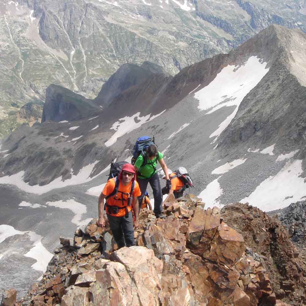 Técnicos deportivos en montaña y escalada